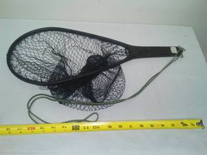 lot 334 image: Modern trout net excellent