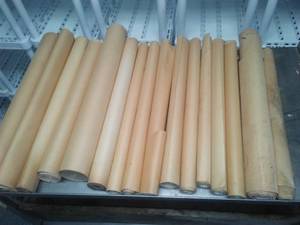 lot 347 image: 15 rolls vintage wallpaper  box.