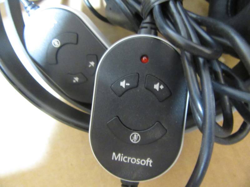 Lot of 5 Micorsoft HeadsetsMicrophones LiveChat LX-3000