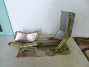 lot 20 image: HD Motorcycle Wheel Chock
