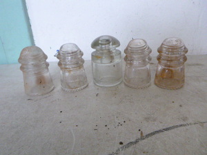 lot 36 image: 5 Vintage Insulators