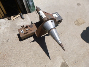 lot 46 image: Cork Screws Wood Splitter