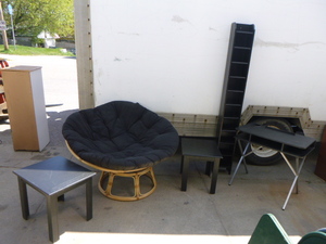 lot 58 image: Panama Jack Chair and Tables