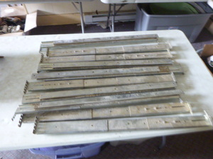 lot 89 image: 10 Heavy Duty Drawer Sliders