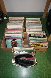 lot 108 image: Many Vintage Record Albums