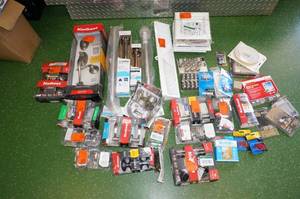 lot 94 image: Locks and Miscellaneous Home Hardware