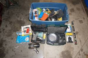 lot 98 image: Large bin of Random tools and outdoor