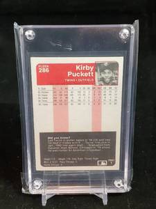 lot 25 image: 1985 Fleer Autographed Kirby Puckett Rookie Card #286