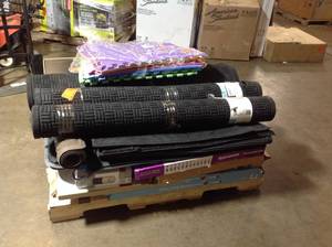 lot 5 image: Pallet of assorted of housewares and home goods includes  rugs and fire place screens and rubber tiles and more  customer returns ) ( mixed pallet )