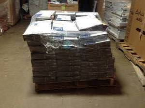 lot 11 image: Pallet of assorted Glacier Bay kitchen and bathroom faucets customer returns various models and conditions