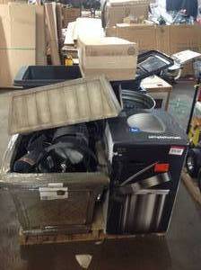 lot 42 image: Pallet of Patiooutdoor items various items and conditions Customer Returns