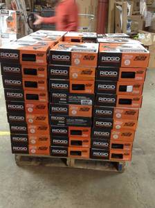 lot 27 image: Pallet of 80 Ridgid Vacuum HOSES  not used