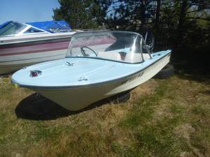 lot 41 image: 1967 Star Craft Fiberglass