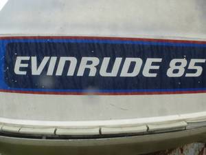 lot 46 image: 1973 Evinrude 85 Hp Outboard