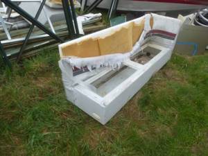 lot 118 image: Pontoon Corner Couch
