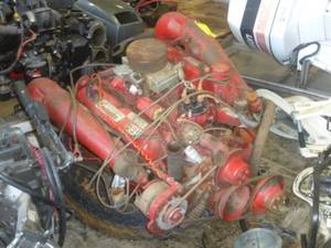 lot 170 image: Crusader 225 Hp Inboard Motor