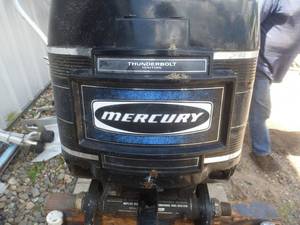 lot 171 image: Mercury 40 Hp Outboard Motor