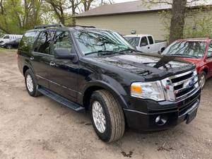 lot 1 image: 2011 Ford Expedition XLT 4x4