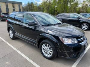 lot 15 image: 2014 Dodge Journey SXT FWD V6