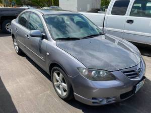 lot 20 image: 2006 Mazda 3