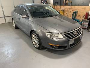 lot 21 image: 2007 Volkswagen Passat 2.0T