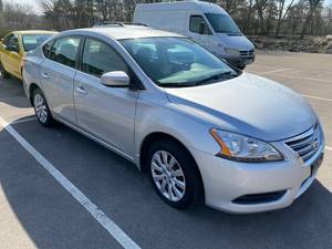 lot 23 image: 2014 Nissan Sentra