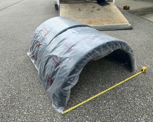 lot 40 image: Poly Fenders