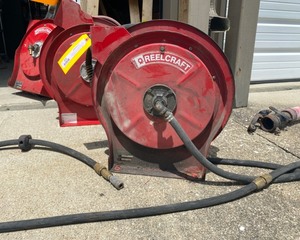lot 22 image: Reelcraft Air Hose Reel