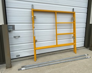 lot 5 image: Biljax 5X5 Scaffolding