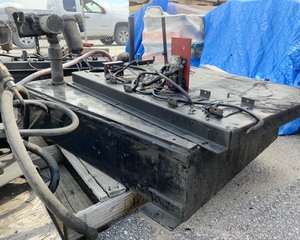 lot 14 image: Fuel Tank with Transfer Pump