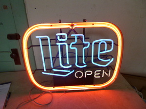 lot 16 image: Miller Lite Open Neon Sign