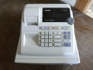 lot 25 image: Casio Cash Register