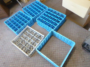 lot 75 image: Dishwasher Glass Racks
