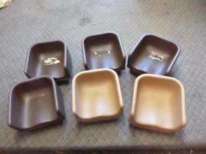 lot 76 image: 6 Booster Seats