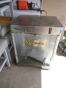 lot 23 image: Galaxy Popper Popcorn Machine