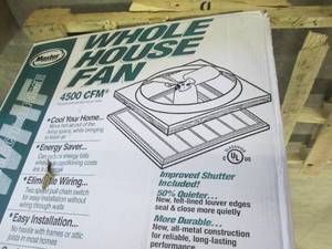 lot 3 image: Master Flow 4500 CFM 24 inch Direct...