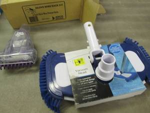 lot 40 image: Box of 6 Glove WireHair Net Racks,...