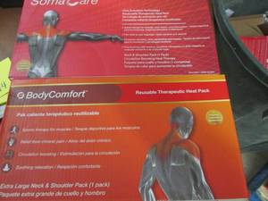 lot 114 image: 2- Soma Care Neck and Shoulder Pack...