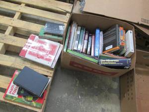 lot 118 image: Box of Assorted Books...