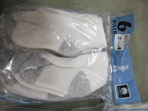 lot 161 image: 8- 6pks Kids Socks Size 2-4 Z2...