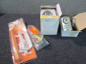 lot 185 image: 2 Open Box Electronic Deadbolts, Pa...