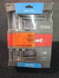 lot 241 image: Kwikset Milan Satin Nickel Privacy ...