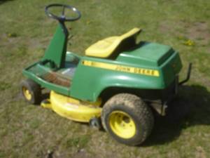 John Deere 68 Lawn Mower