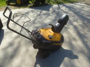Poulan Pro Snow Thrower