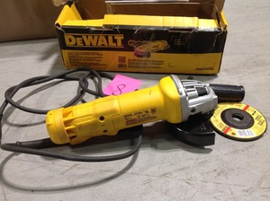 lot 8 image: Dewalt 11-Amp Corded 4-12 in. Small Angle Grinder used in very good condition