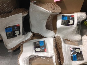 lot 59 image: Lot of 5 New Pairs of Westchester White PVC Slip Resistant Boots size 12