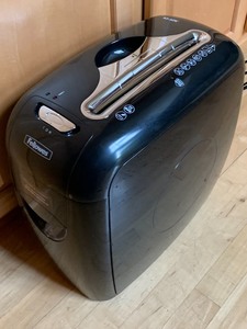 Fellowes Paper Shredder
