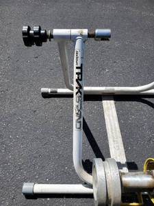 Stand Alone Bicycle Exercise Mount