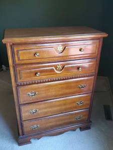 5 Drawer Dresser