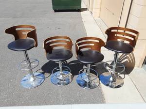 4- Stools